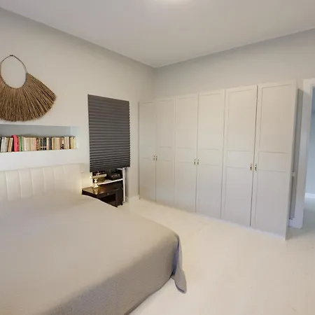 Apartment Romain Gary Apartment/old Town *